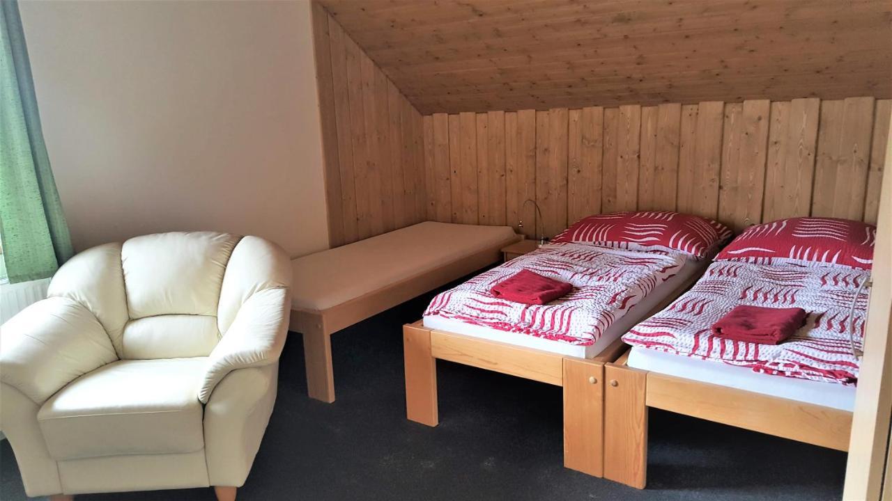 Apartmany Sara Танвалд Екстериор снимка